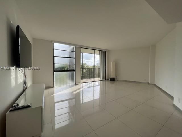 Photo of 3401 Country Club Dr #515, Aventura, Florida, 33180 -