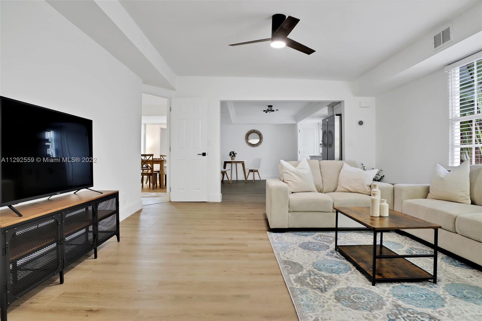 See details / 3905 sq. ft. $ 2022-10-23 0 Photo