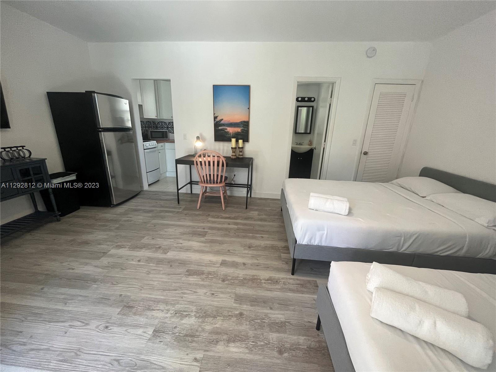 See details / sq. ft. $ 2022-10-24 0 Photo