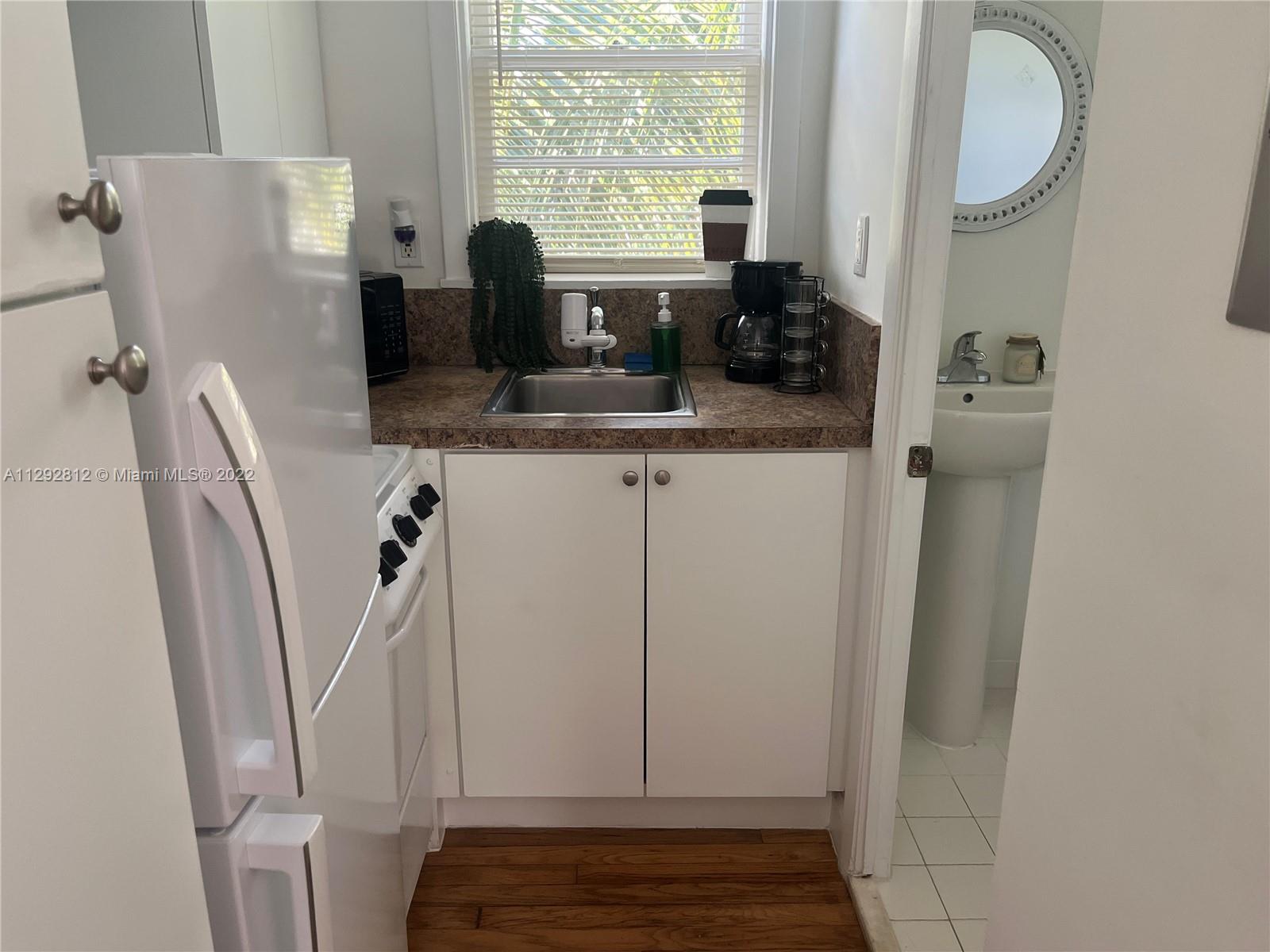 See details / sq. ft. $ 2022-10-24 0 Photo