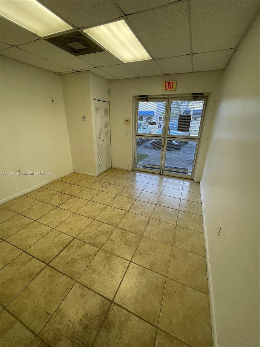 See details B24 / sq. ft. $ 2022-10-27 0 Photo