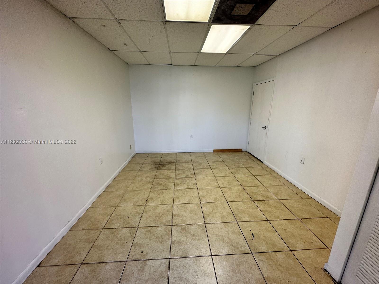 See details B24 / sq. ft. $ 2022-10-27 0 Photo