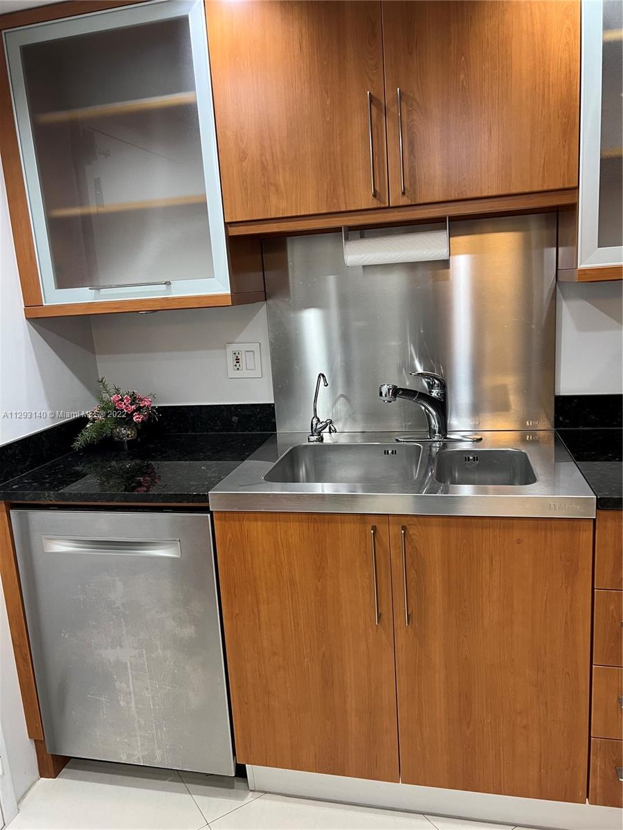 Photo of 600 Three Islands Blvd #904, Hallandale Beach, Florida, 33009 -