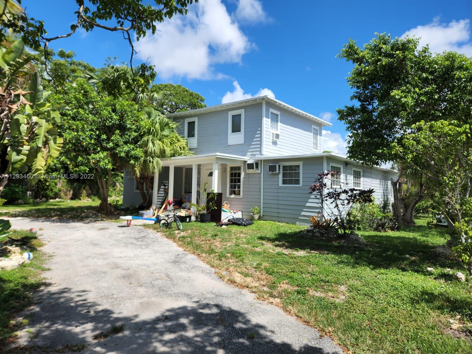 See details / 2385 sq. ft. $ 2022-10-25 0 Photo
