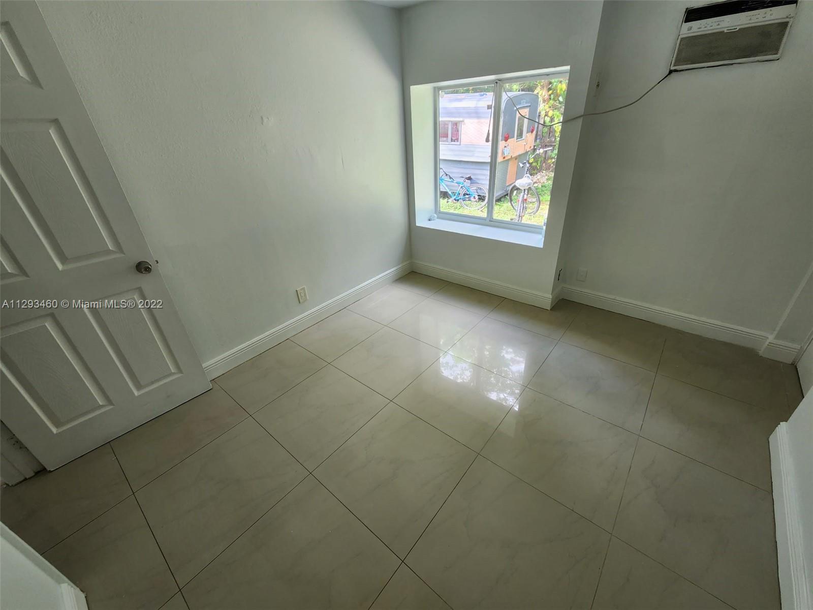 See details / 2385 sq. ft. $ 2022-10-25 0 Photo