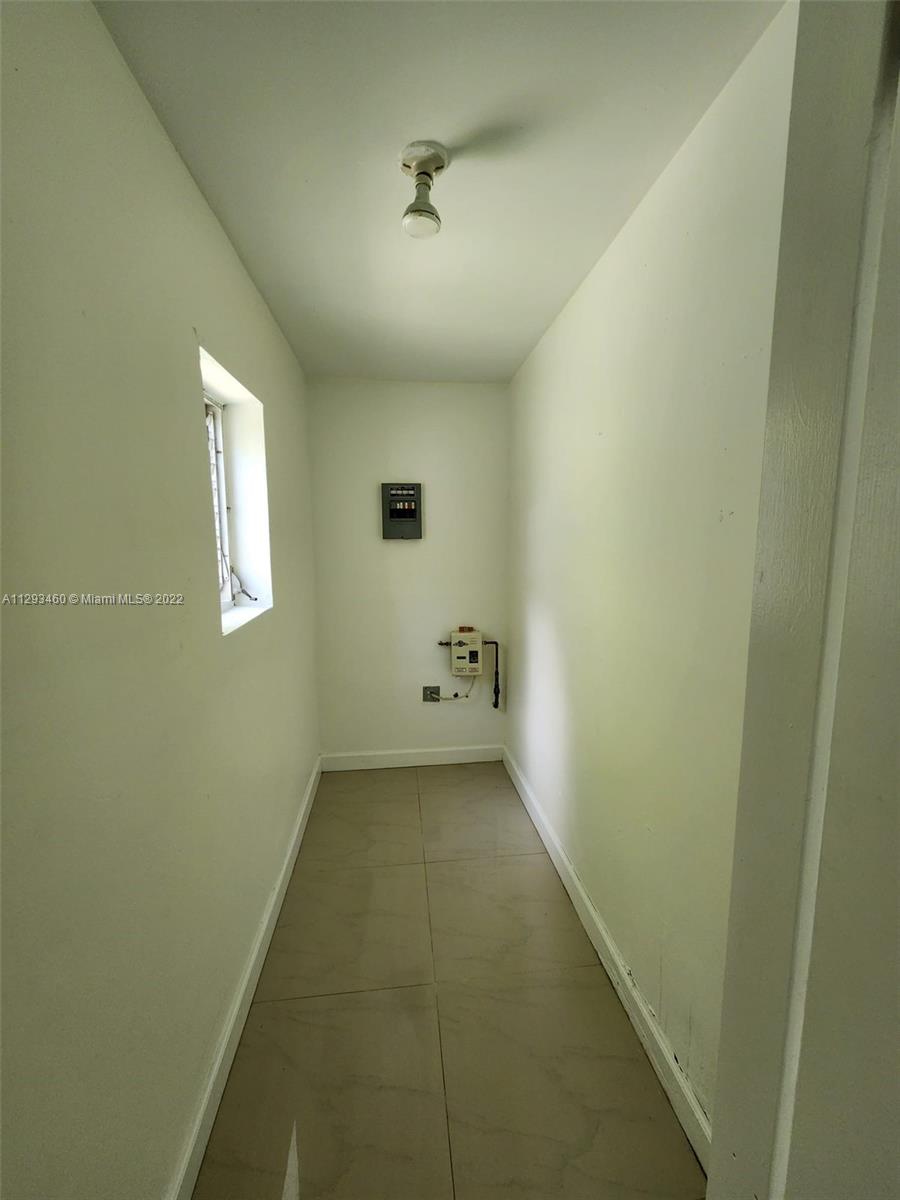 See details / 2385 sq. ft. $ 2022-10-25 0 Photo