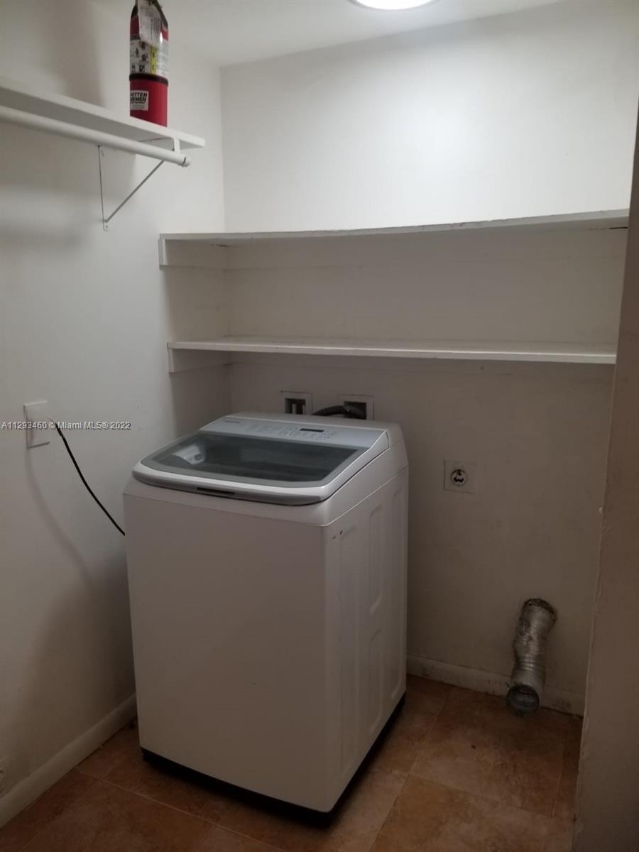 See details / 2385 sq. ft. $ 2022-10-25 0 Photo