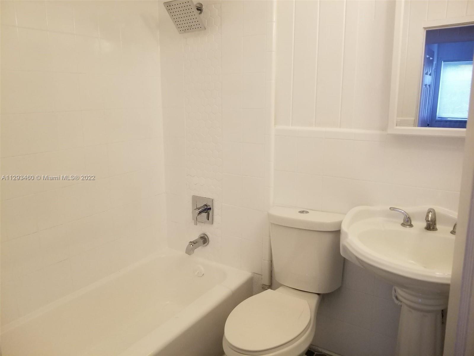 See details / 2385 sq. ft. $ 2022-10-25 0 Photo