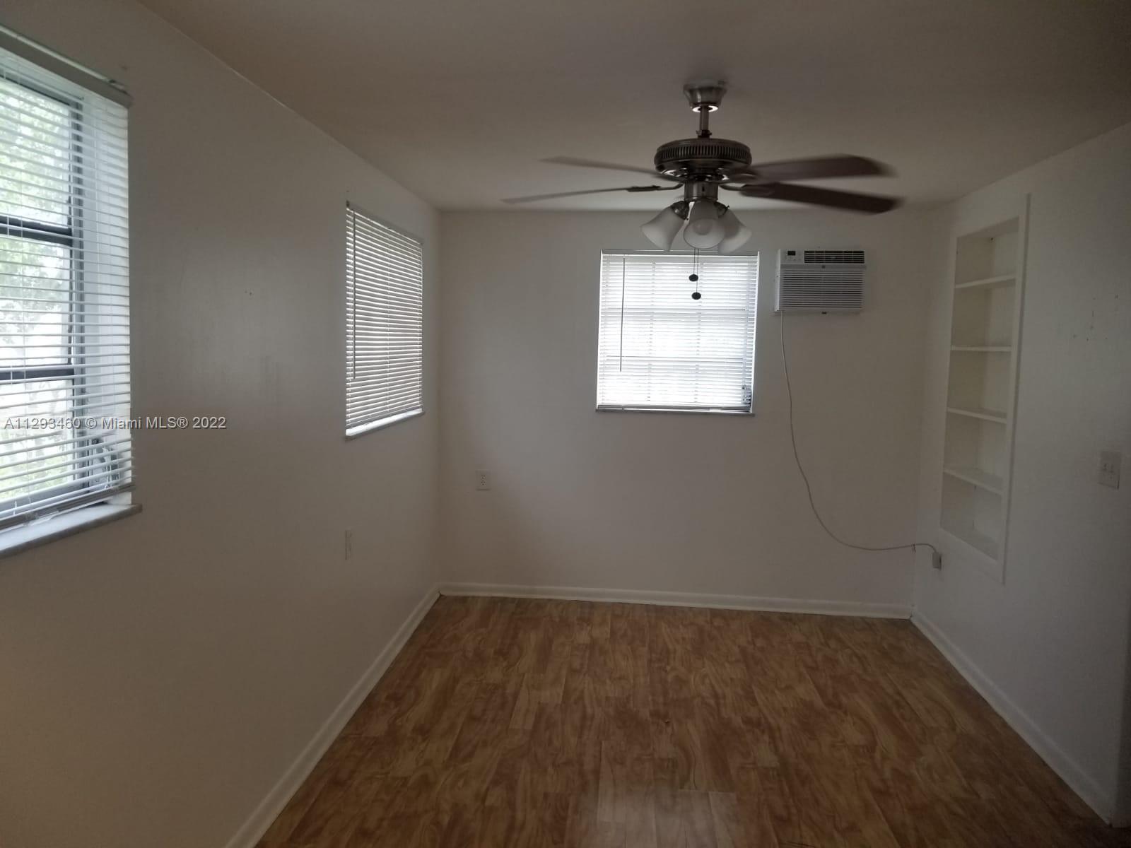 See details / 2385 sq. ft. $ 2022-10-25 0 Photo