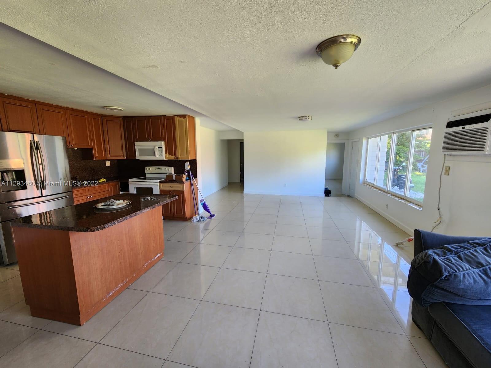 See details / 2385 sq. ft. $ 2022-10-25 0 Photo