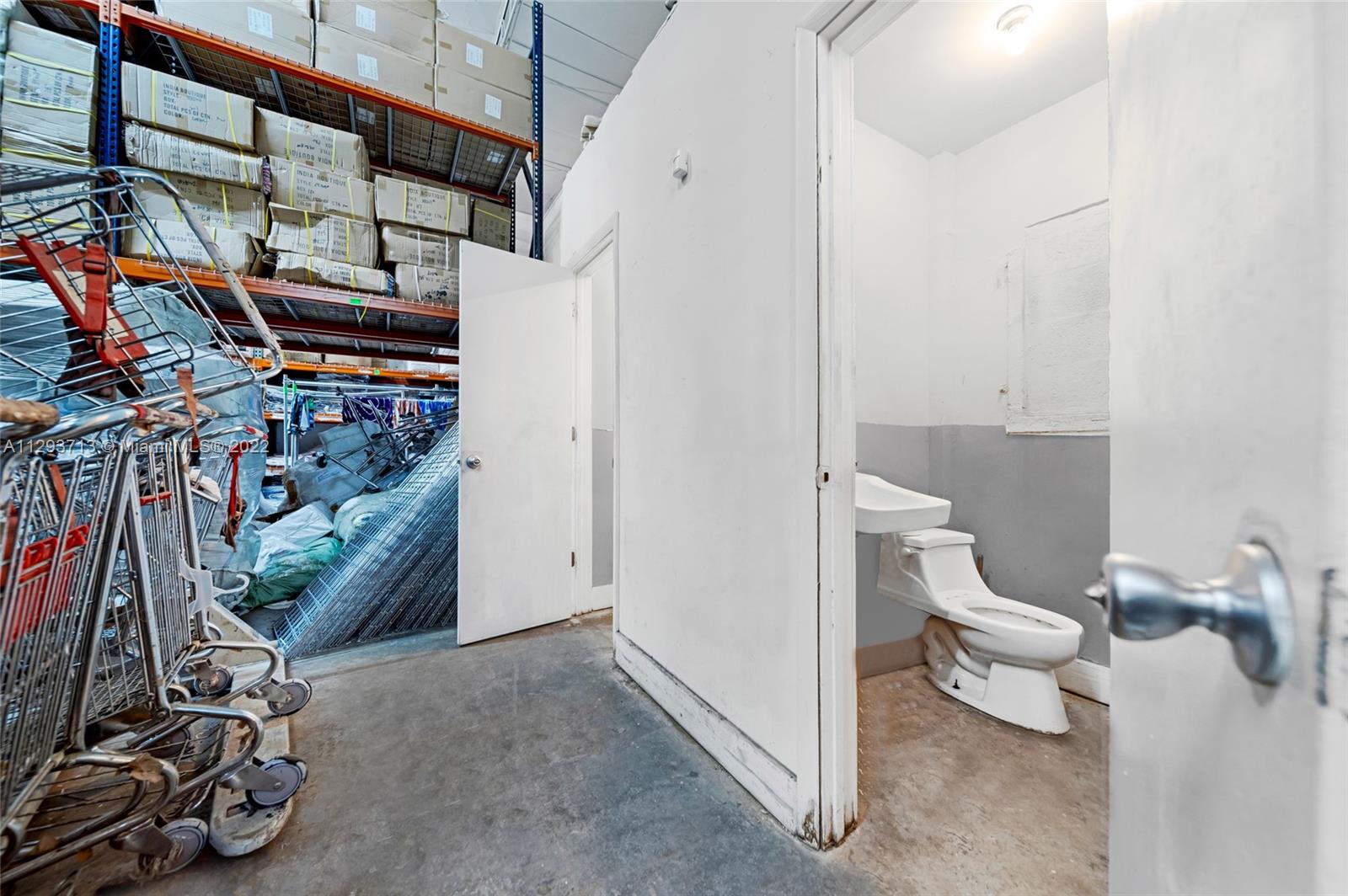 See details / sq. ft. $ 2022-10-25 0 Photo