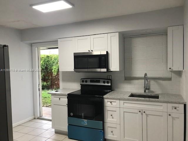 See details / 2716 sq. ft. $ 2022-10-26 0 Photo