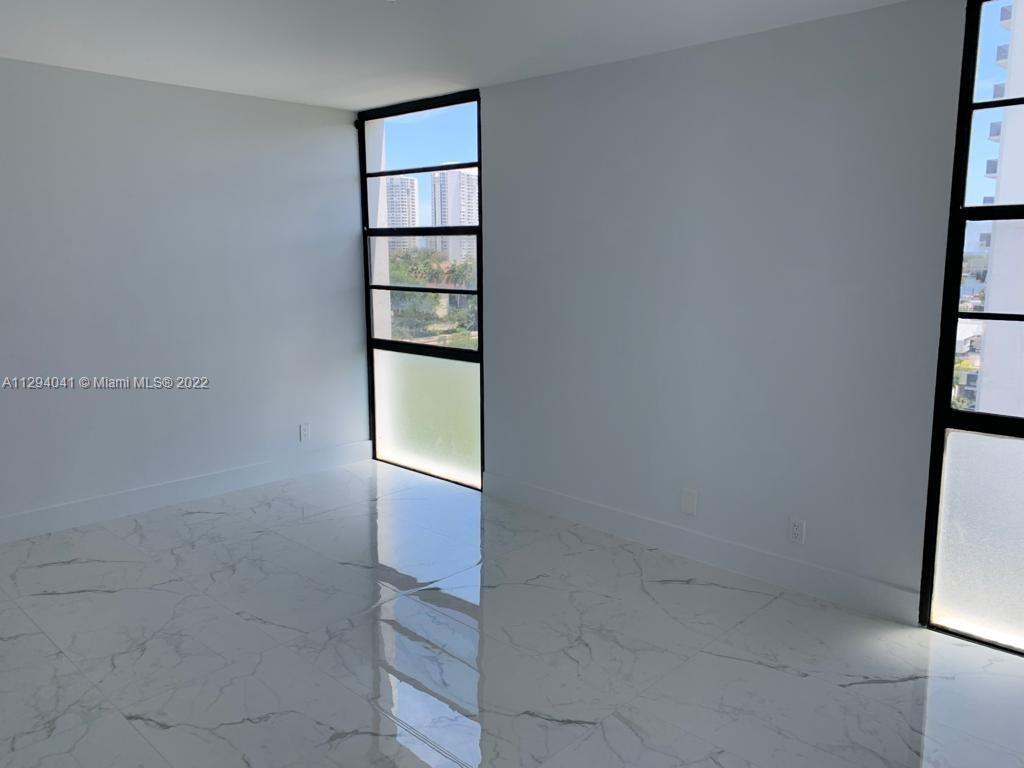 Photo of 3475 Country Club Dr #811, Aventura, Florida, 33180 -