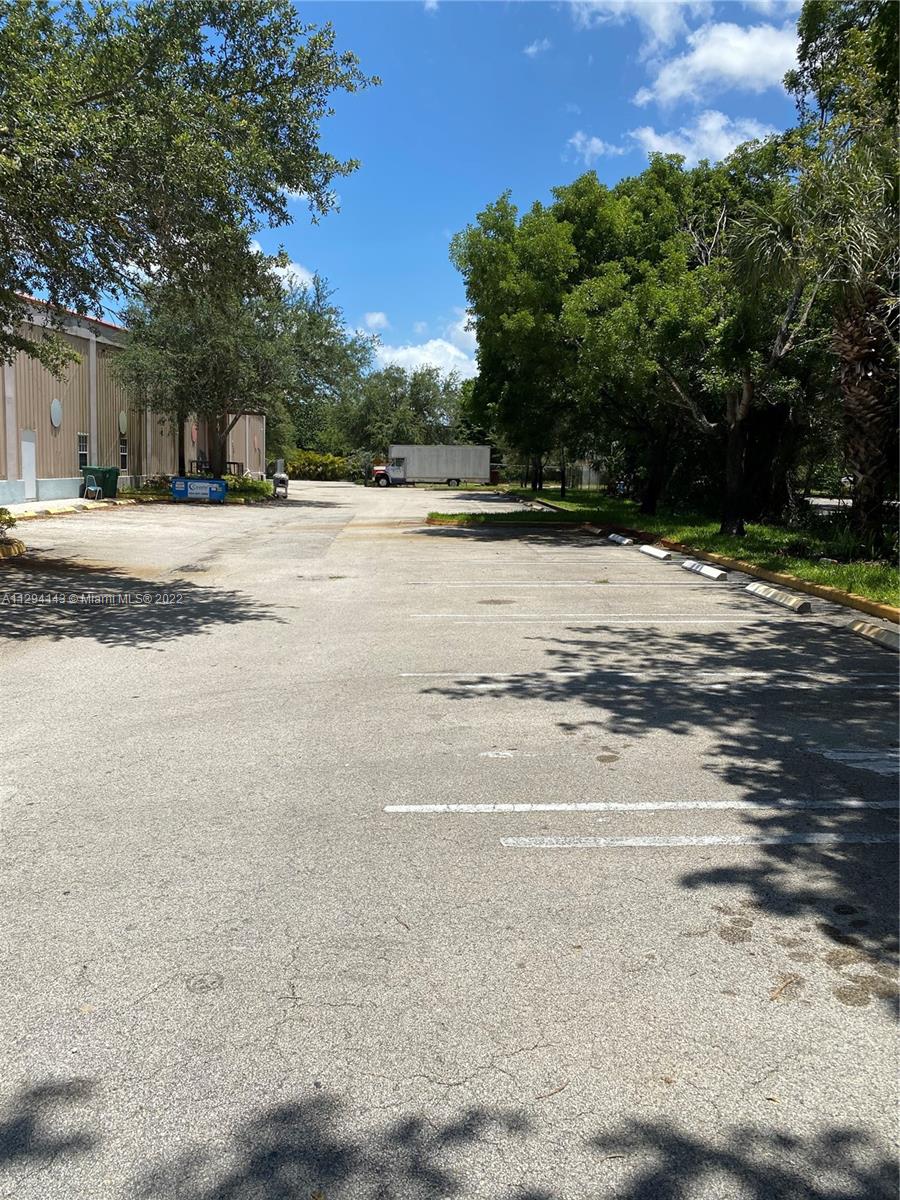See details / sq. ft. $ 2023-01-03 0 Photo