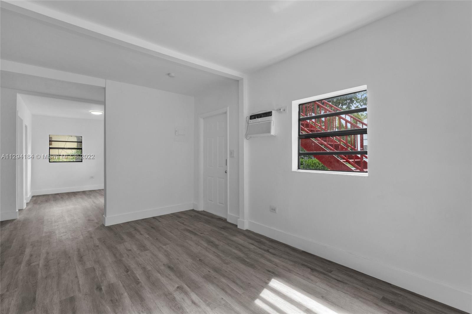 See details / 1518 sq. ft. $ 2022-11-14 0 Photo