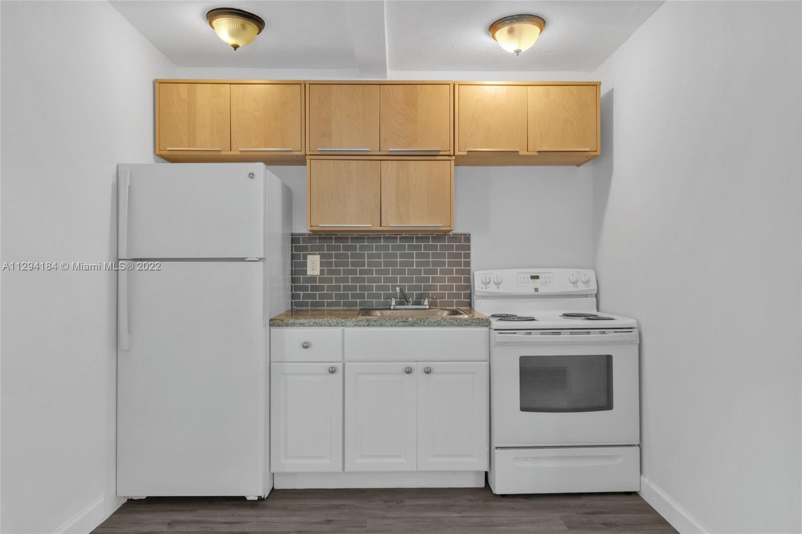 See details / 1518 sq. ft. $ 2022-11-14 0 Photo