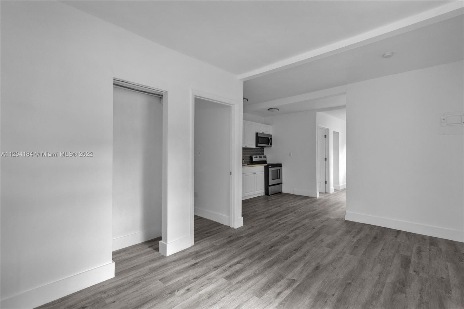 See details / 1518 sq. ft. $ 2022-11-14 0 Photo