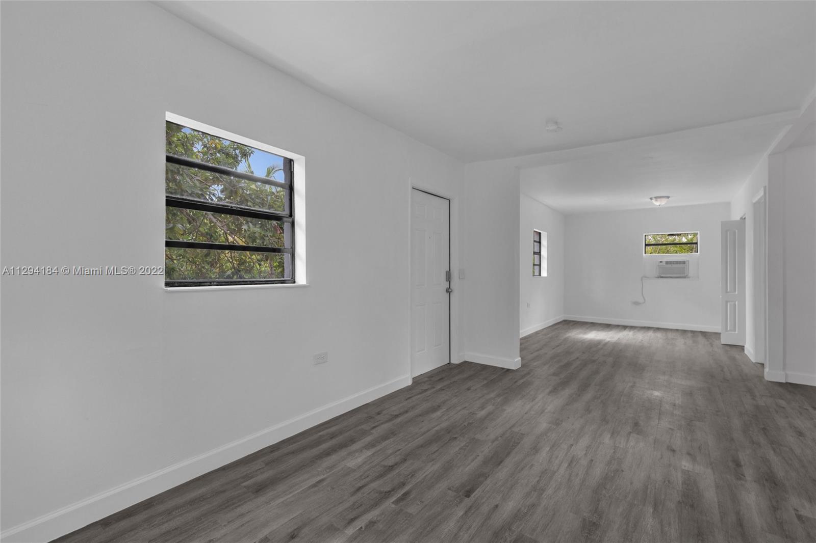 See details / 1518 sq. ft. $ 2022-11-14 0 Photo