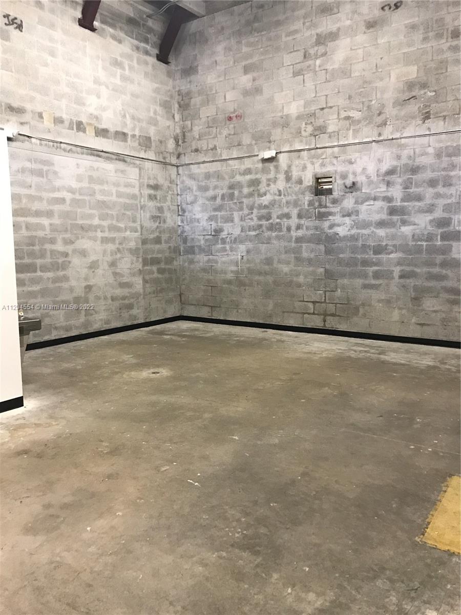 See details 204 / sq. ft. $ 2022-10-27 0 Photo