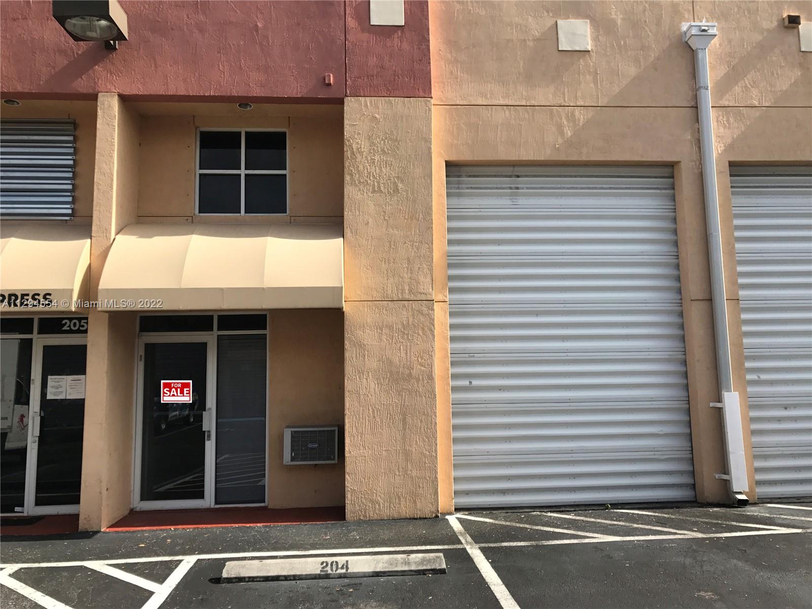See details 204 / sq. ft. $ 2022-10-27 0 Photo