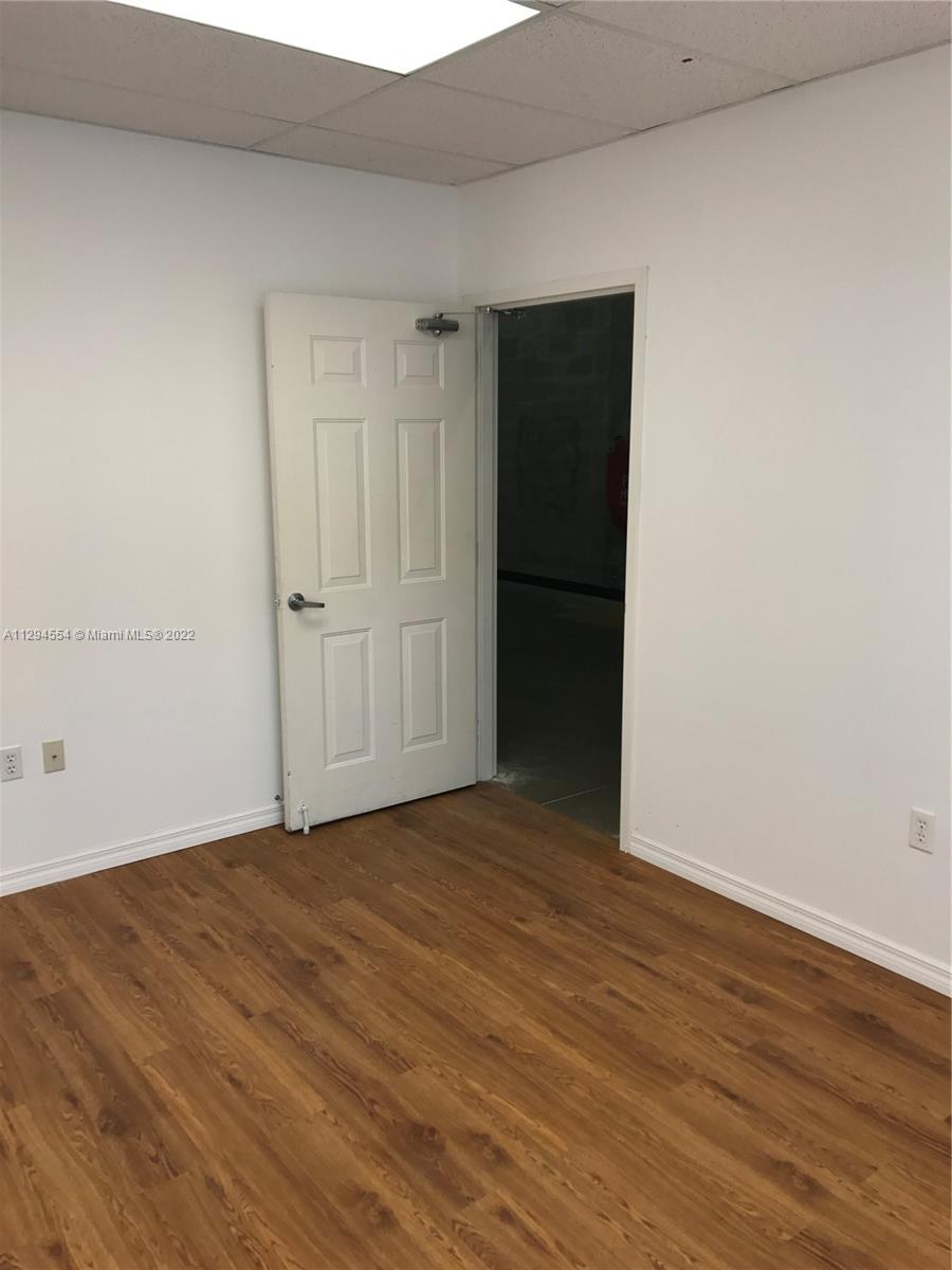 See details 204 / sq. ft. $ 2022-10-27 0 Photo