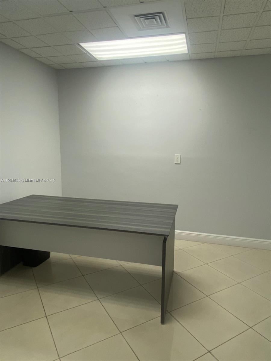 See details / sq. ft. $ 2022-10-27 0 Photo