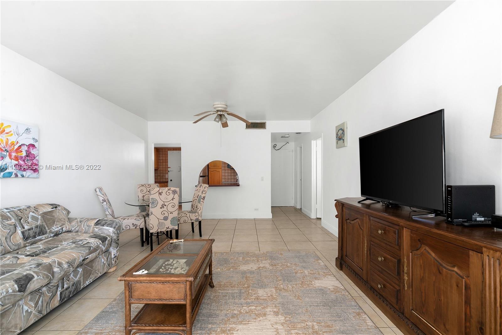 Photo of 3505 Ocean Dr #618, Hollywood, Florida, 33019 -