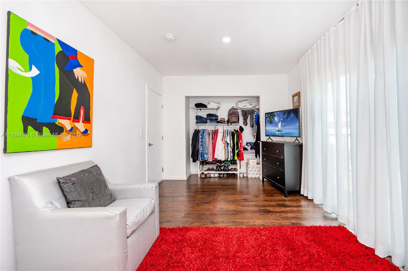 See details / 1832 sq. ft. $ 2022-12-19 0 Photo