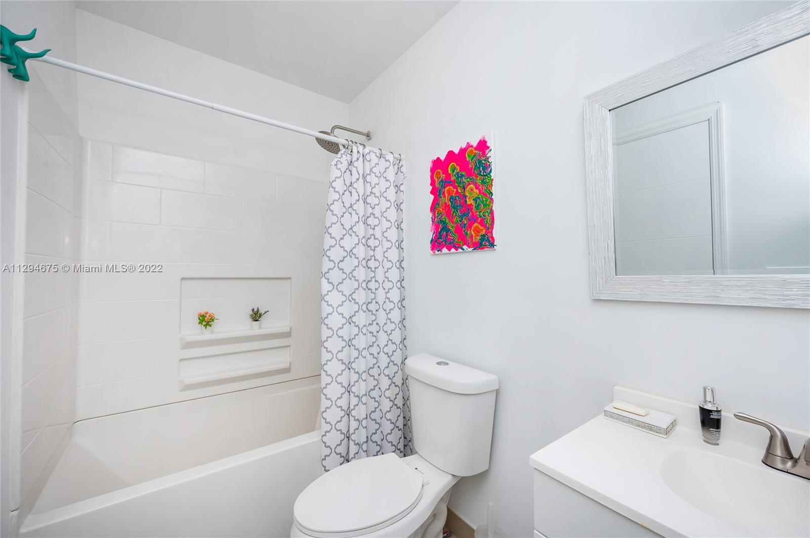 See details / 1832 sq. ft. $ 2022-12-19 0 Photo