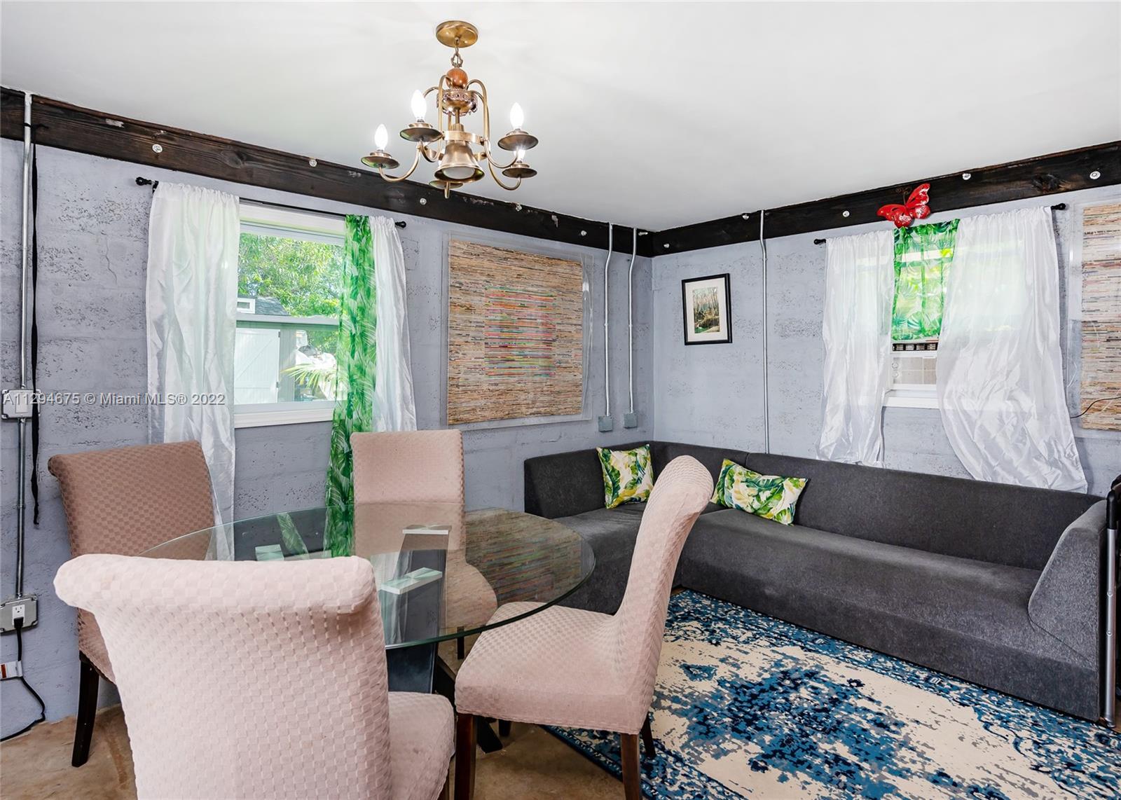 See details / 1832 sq. ft. $ 2022-12-19 0 Photo