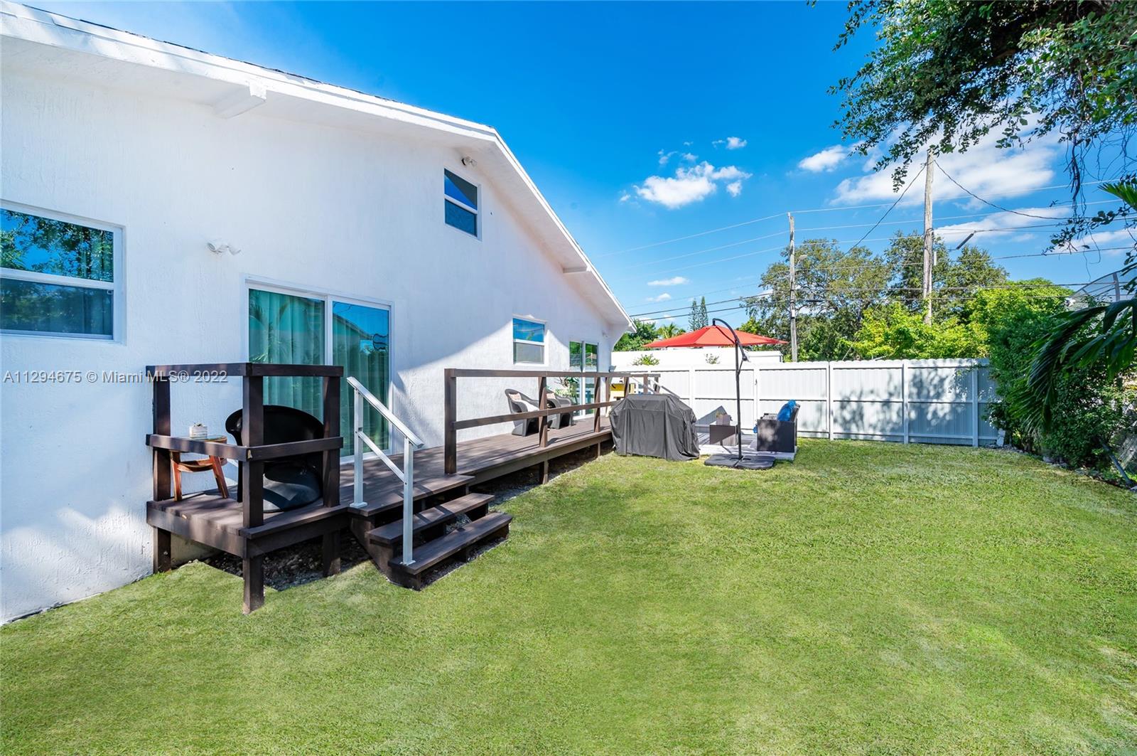 See details / 1832 sq. ft. $ 2022-12-19 0 Photo