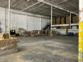 See details / sq. ft. $ 2022-10-28 0 Photo