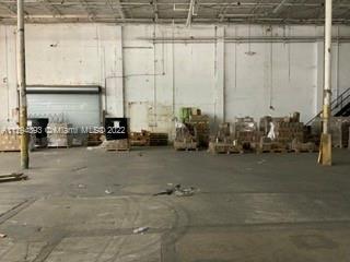 See details / sq. ft. $ 2022-10-28 0 Photo