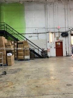See details / sq. ft. $ 2022-10-28 0 Photo