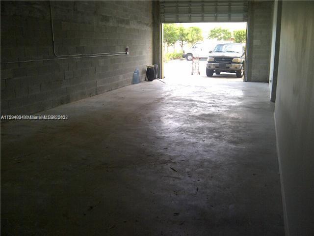 See details 11 / sq. ft. $ 2022-10-28 0 Photo