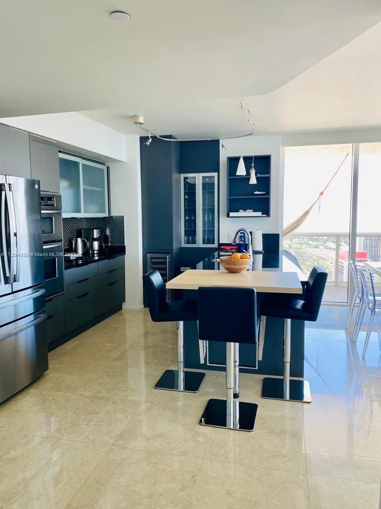 See details 5008 2 / 2 1458 sq. ft. $ 2022-10-28 0 Photo