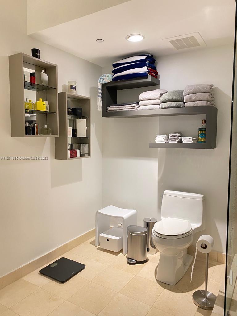 See details 5008 2 / 2 1458 sq. ft. $ 2022-10-28 0 Photo