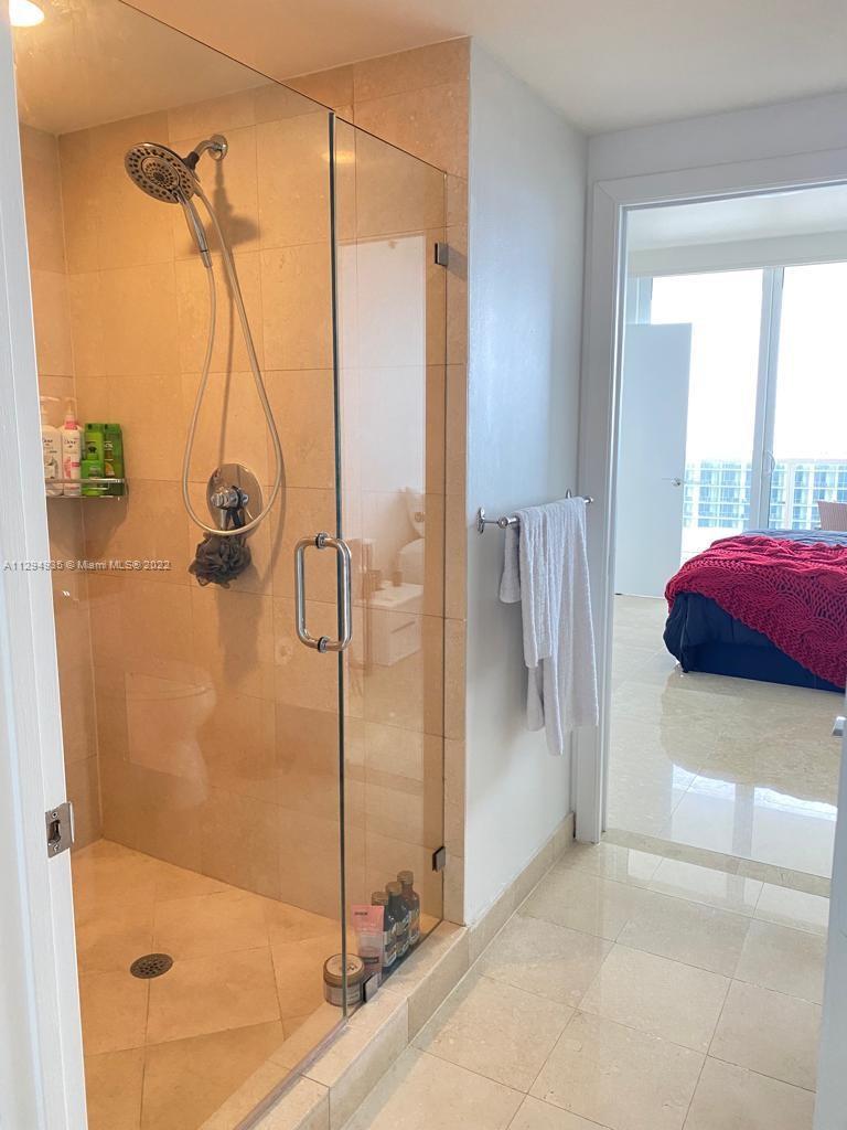 See details 5008 2 / 2 1458 sq. ft. $ 2022-10-28 0 Photo