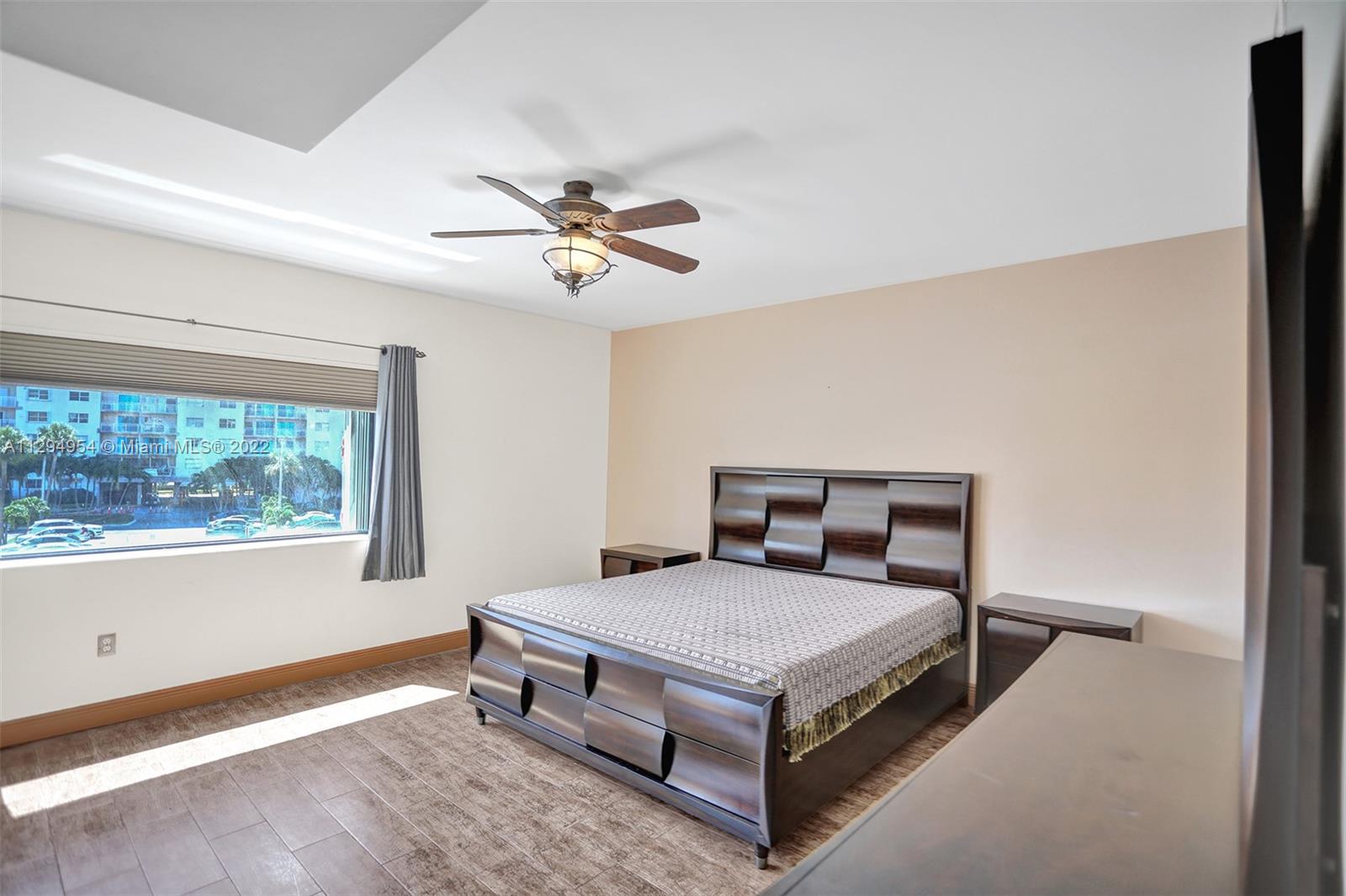 Photo of 406 Poinciana Dr #1725, Sunny Isles Beach, Florida, 33160 -