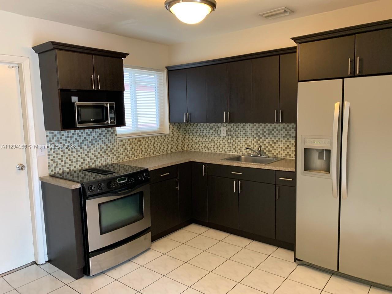 See details / 1560 sq. ft. $ 2022-10-28 0 Photo