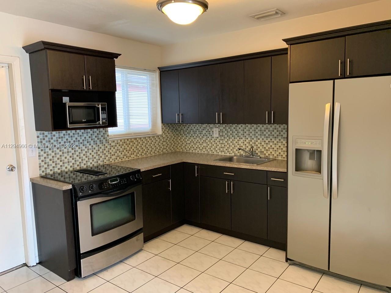 See details / 1560 sq. ft. $ 2022-10-28 0 Photo
