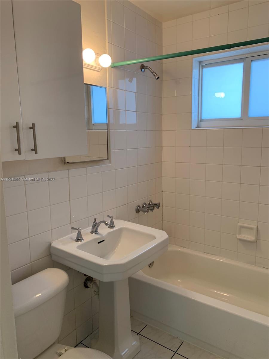 See details / 1560 sq. ft. $ 2022-10-28 0 Photo