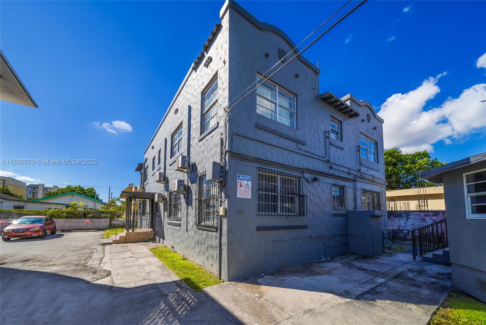 See details / 5314 sq. ft. $ 2022-10-28 0 Photo