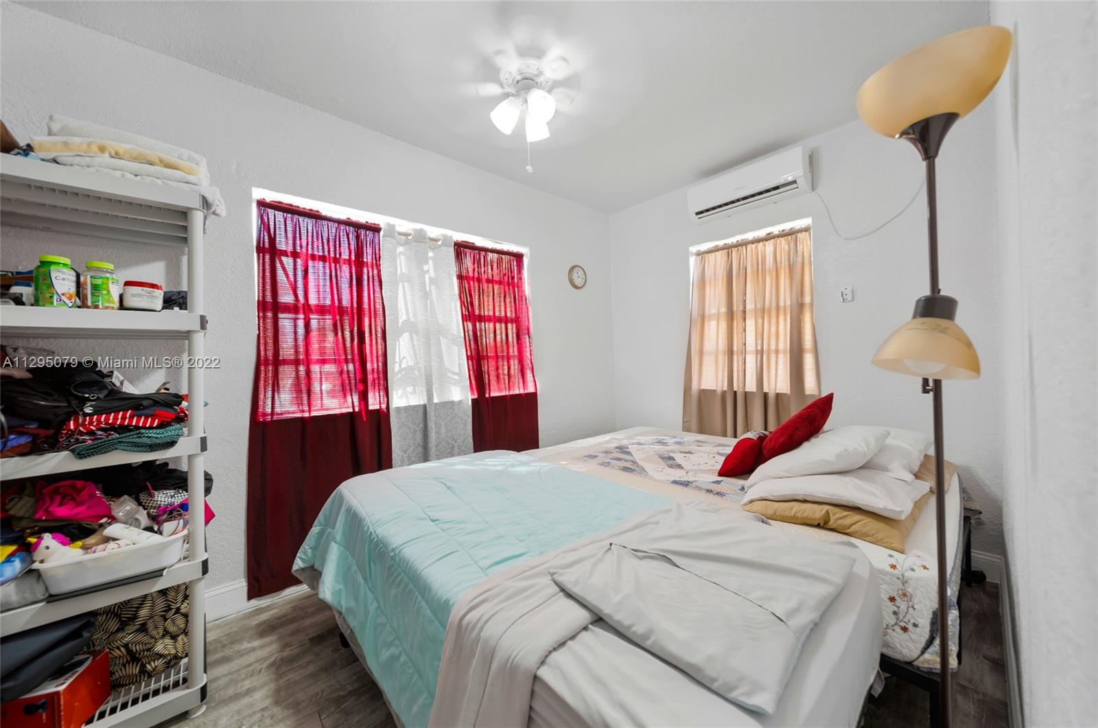 See details / 5314 sq. ft. $ 2022-10-28 0 Photo