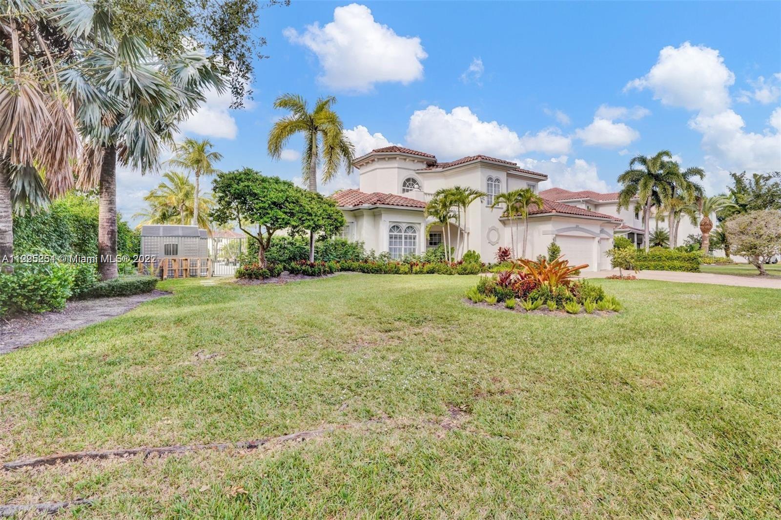 Photo of 1061 Harbor Ct , Hollywood, Florida, 33019 -