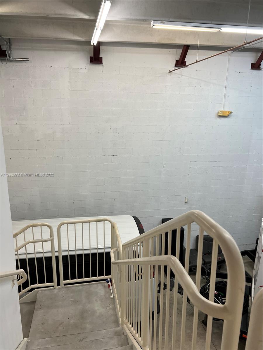 See details 8 / sq. ft. $ 2022-10-28 0 Photo