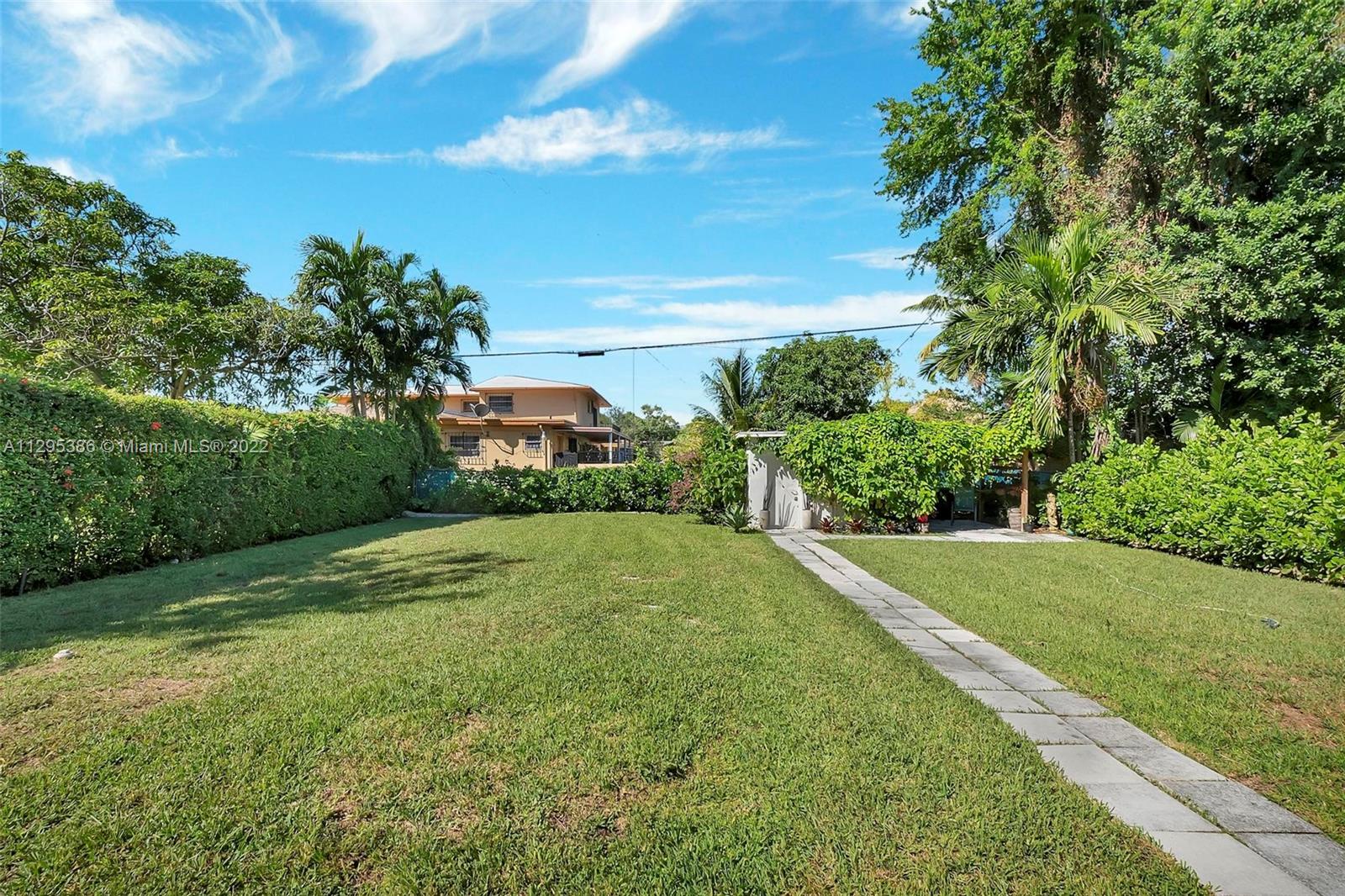 See details / 2150 sq. ft. $ 2022-10-28 0 Photo