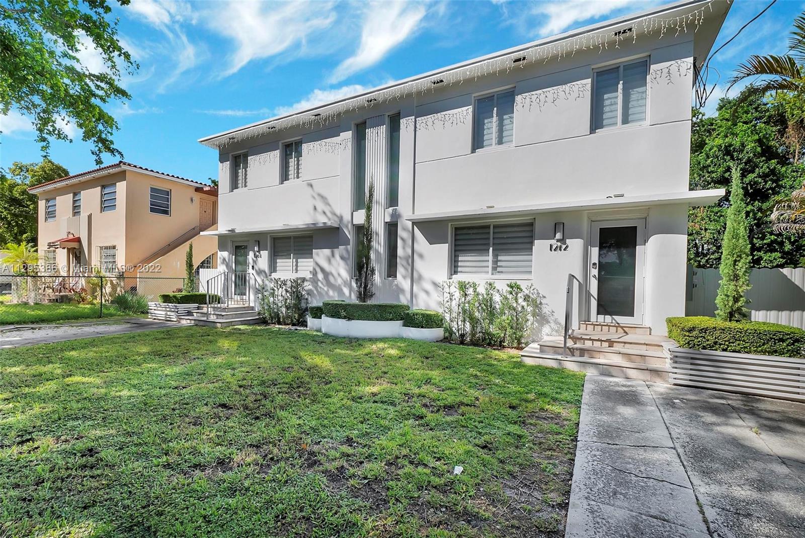 See details / 2150 sq. ft. $ 2022-10-28 0 Photo