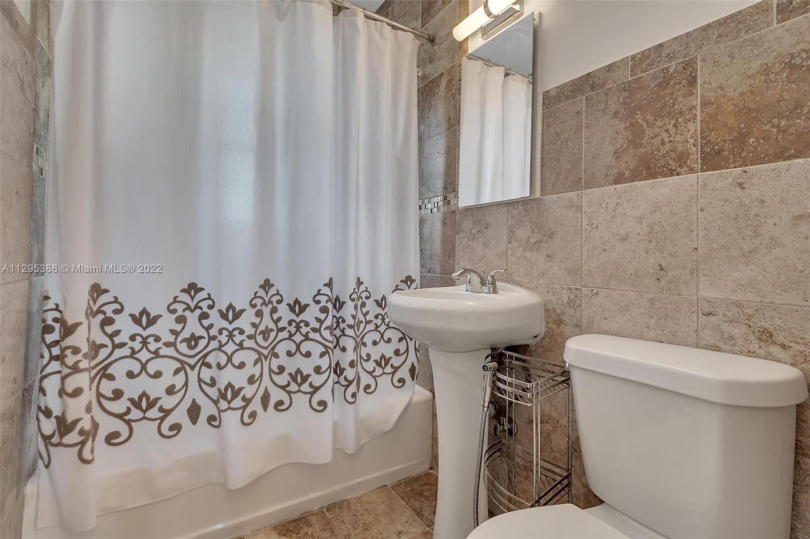 See details / 2150 sq. ft. $ 2022-10-28 0 Photo