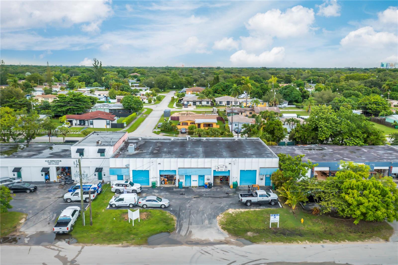 See details 8891-8897 / sq. ft. $ 2022-10-28 0 Photo